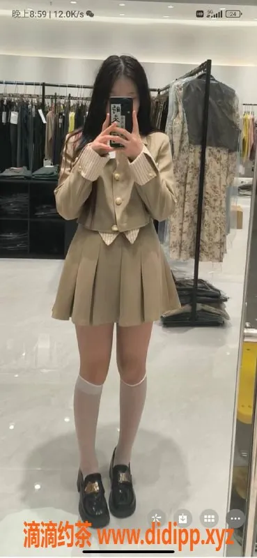 杭州楼凤-西湖小小，亲民又贴心的服务体验