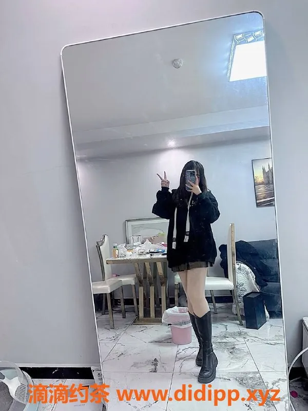 成都楼凤-成都坦克嫩妹念念，身高160，400元起，服务超值