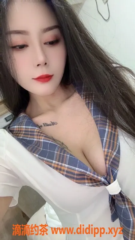 成都楼凤-武侯区米娜，26岁，胸围D，400元体验舒适服务