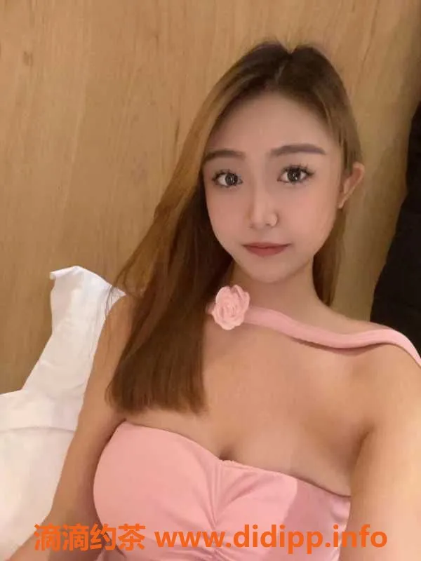 广州楼凤-天河嫩妹小夕 18岁168cm身高 48kg 38C