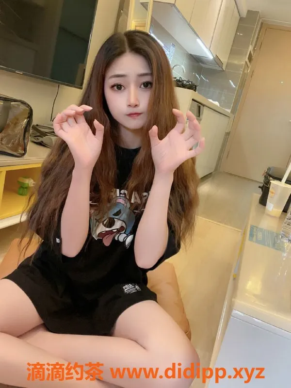 成都楼凤-成华区馨怡，26岁御姐，服务超棒！