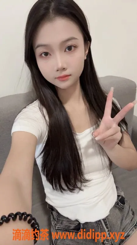 杭州上门服务-余杭小橘子，嫩妹69互舔，性价比超高