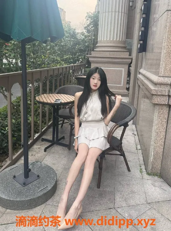 杭州楼凤-拱墅小小，适中身材女神等你来约