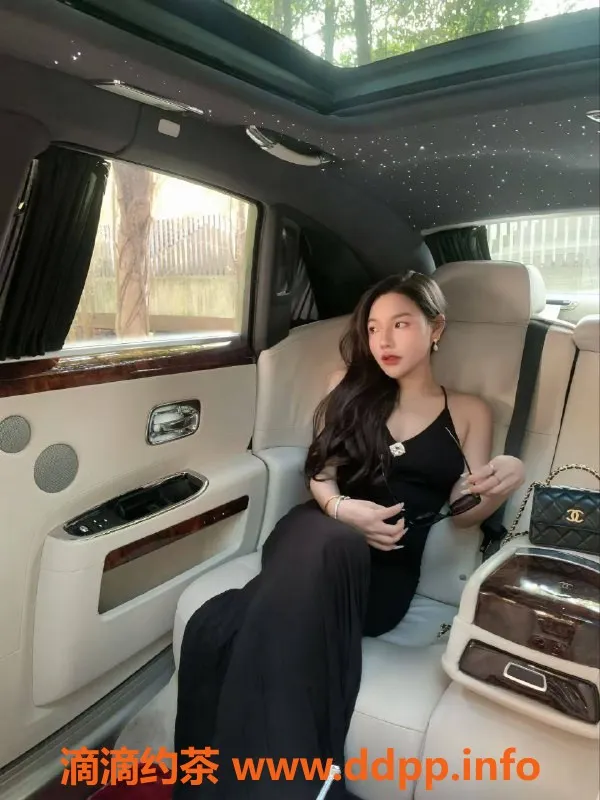 深圳楼凤-南山佳酱，1000p超值体验，超赞服务等你来享！