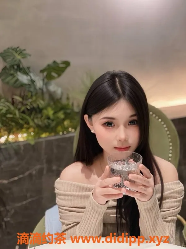 深圳楼凤-坂田云云 1000p超值服务，尽享温柔陪伴