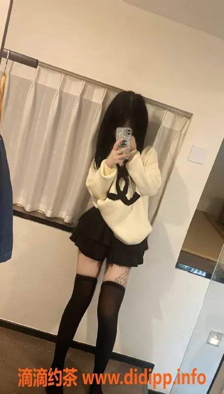 成都楼凤资源信息,成都悦悦 16岁 身高163 体重95 体验超值优惠