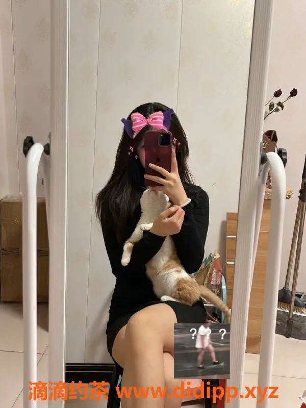 北京楼凤-朝阳奶茶，158cm/45kg，双飞3P服务体验