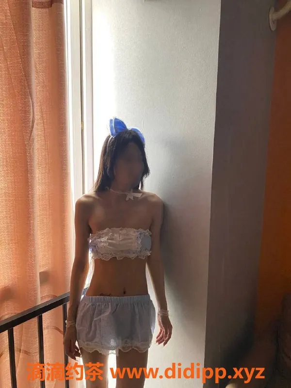 成都楼凤-成华区小维维，170cm排骨精，19岁85斤