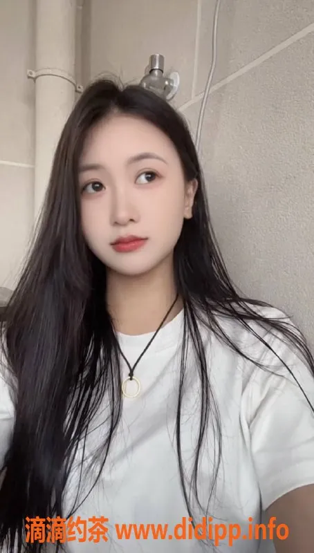 深圳上门服务-宝安惠子，嫩妹服务可包夜，价格实惠