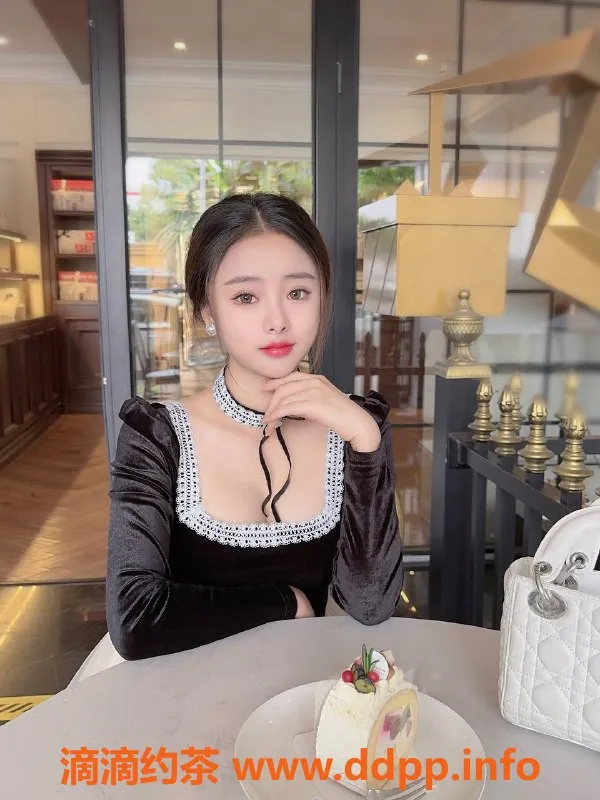 成都楼凤-高新区瑞贝卡，体验6p 11pp的无界服务