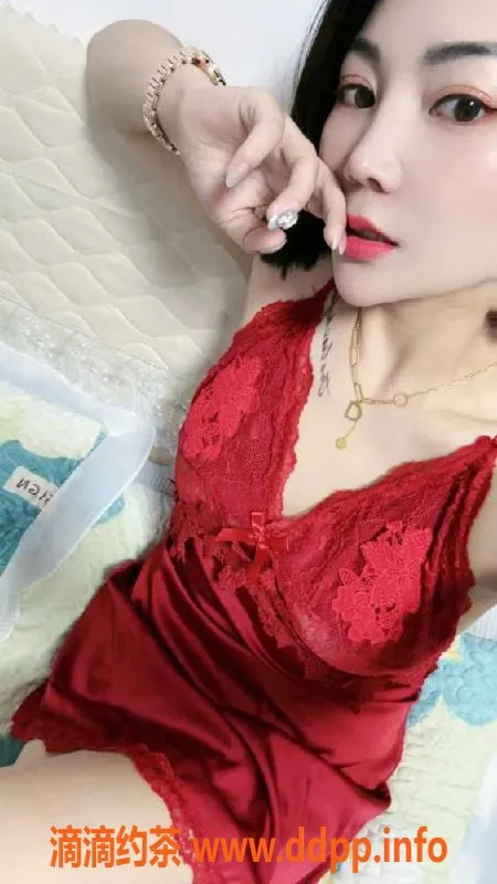 广州楼凤-天河真莞式妮妮，24岁163cm，服务多样