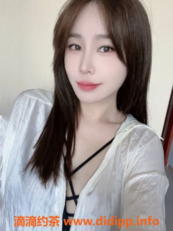 北京楼凤-朝阳小萱萱，166高47kg，陪浴服务