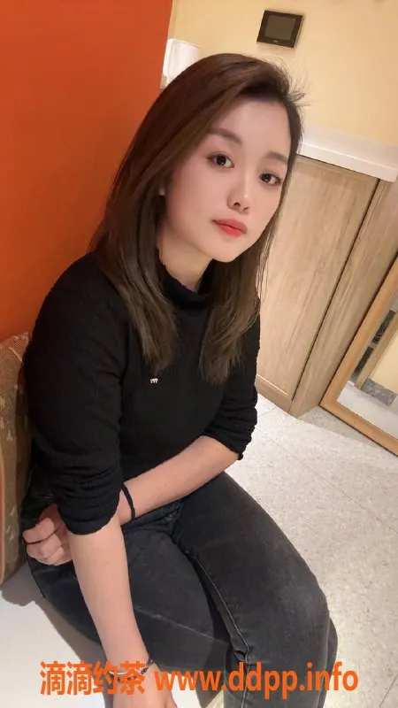 长沙楼凤-雨花芳芳，160高50重，24岁诱惑体验