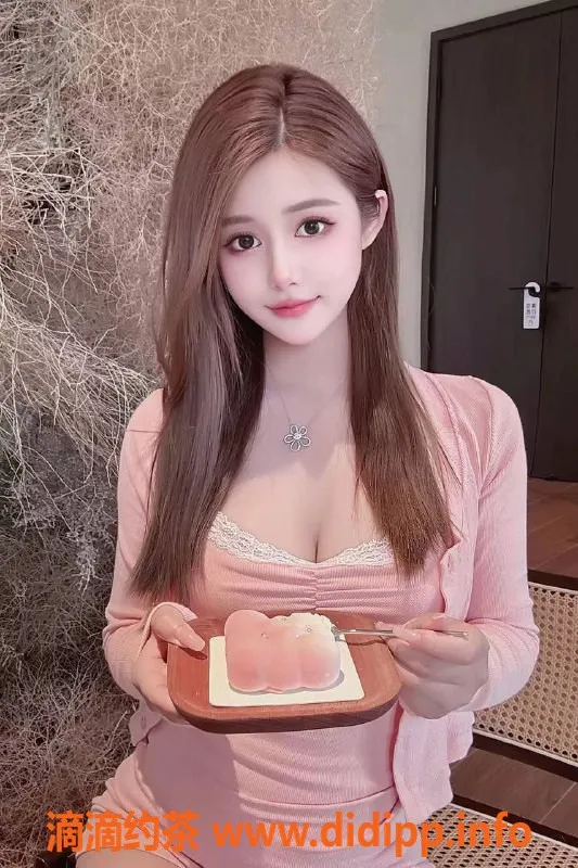 北京楼凤-朝阳允儿妹妹，168cm，45kg，千元档服务