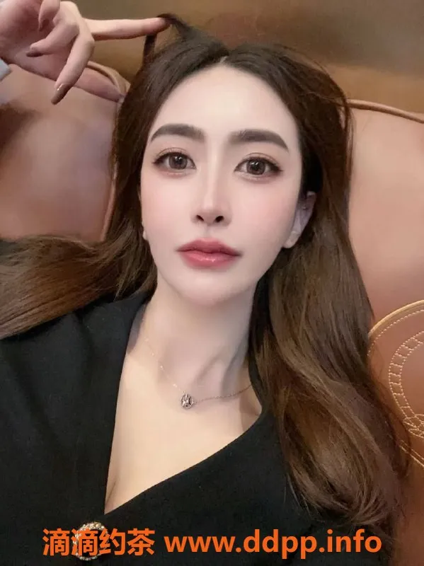 深圳楼凤-南山春野御姐，课费P850，舌吻服务推荐