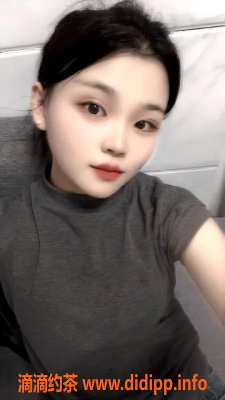 深圳楼凤-宝安90后技师，体验一小时418元，出水两次