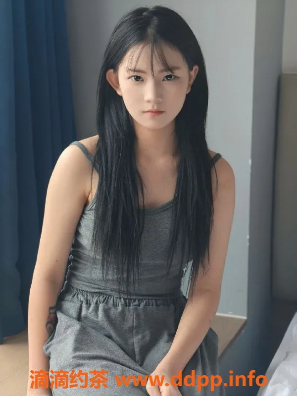 成都楼凤-成华区小精灵18岁，颜值爆表，身高160