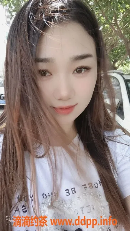 厦门楼凤-湖里熟女清予，162高大胸，超会玩服务