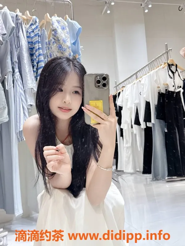 深圳楼凤-宝安可欣，800p直达的优质体验