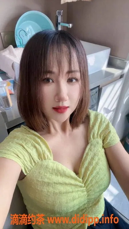 佛山楼凤-顺德映雪，400元一次，已验证姑娘服务体验