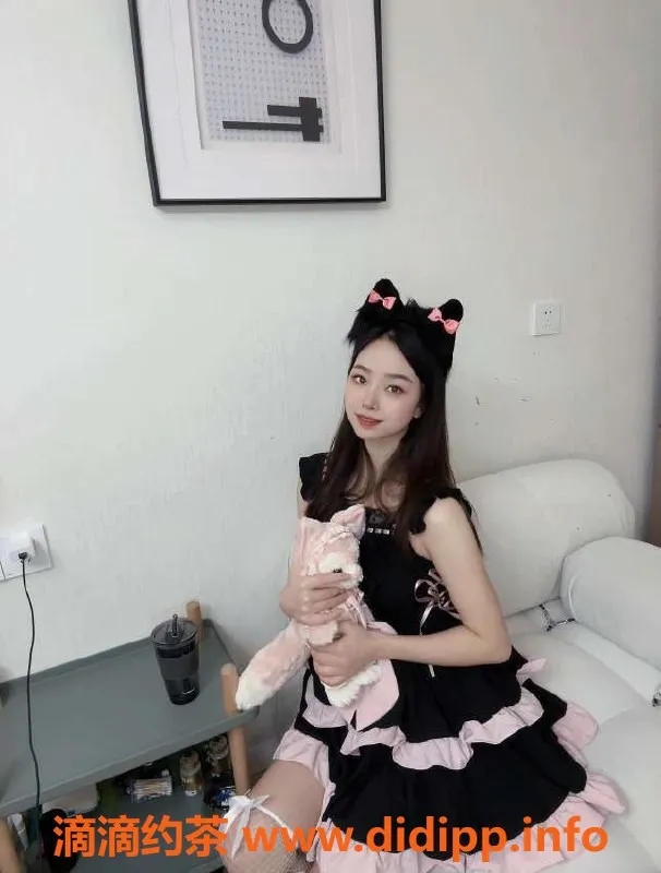 上海楼凤-徐汇小毛毛，162高、36C，服务多样，价格实惠