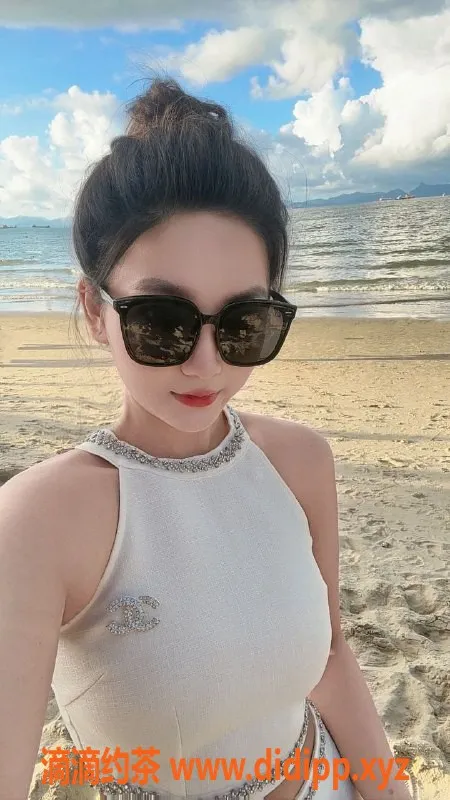 上海上门服务-上海06后小萝莉SM母狗，实惠全套服务