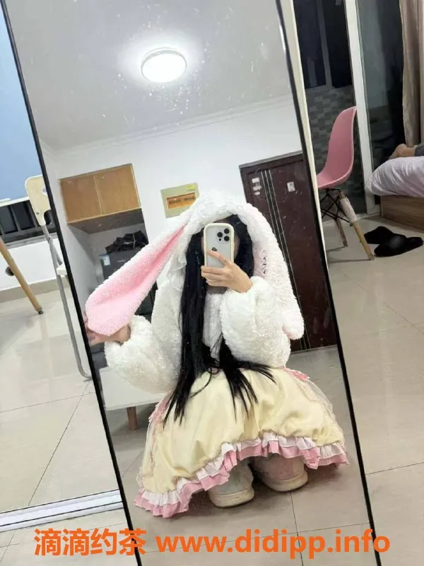 南京楼凤资源信息,雨花台区小青，150cm A罩杯 8p 14PP服务