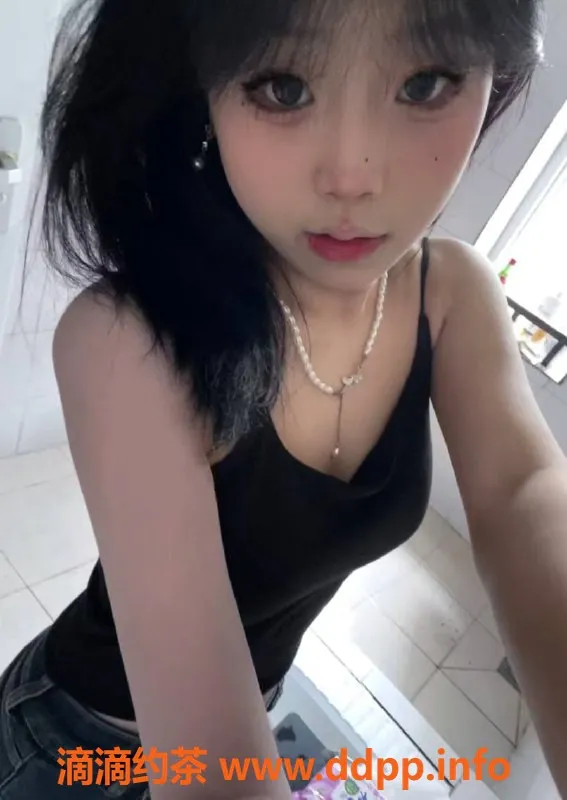 成都楼凤-成华区小花生，163筷子腿，青春女友感，超nice!