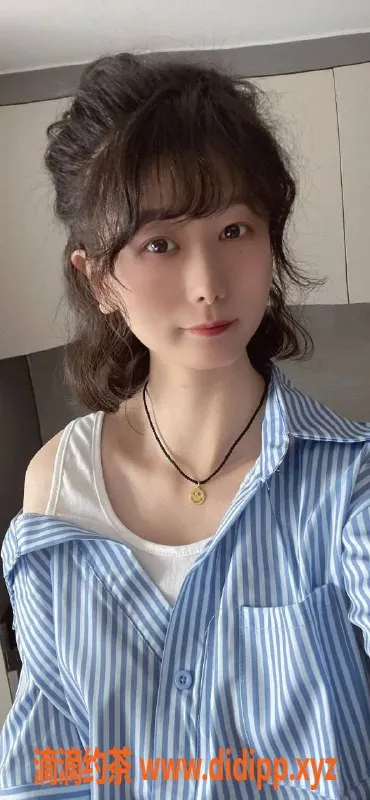 广州楼凤-白云小曼少妇，500元起，服务超赞！