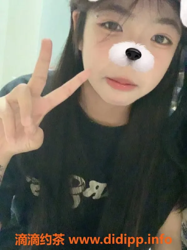 成都楼凤-成华区假小子若男，身高168偏瘦，男女通杀，推荐体验！