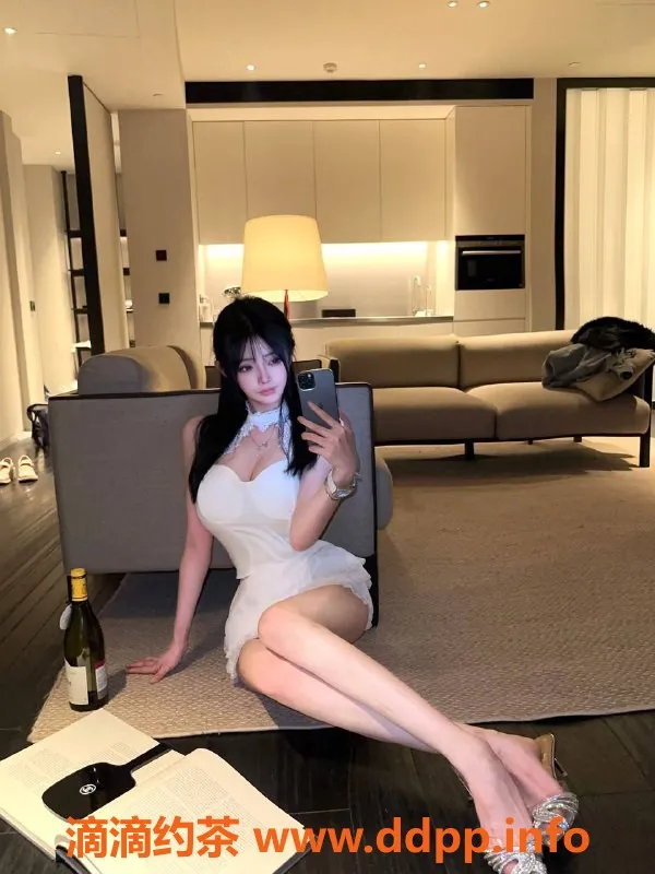 上海楼凤-静安困困，20p内仅需20张，私密服务超值体验