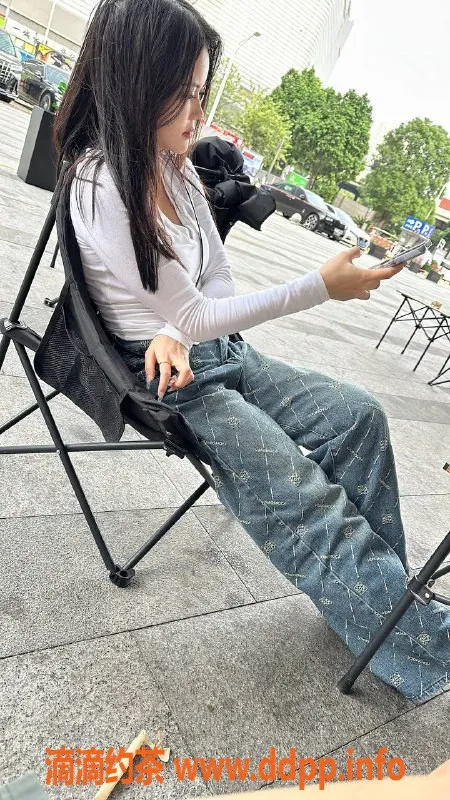 深圳楼凤-深圳福田亦糖：1000元舌吻六九，163cm 88斤