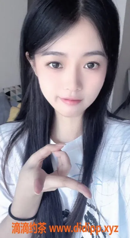 深圳楼凤资源信息,南山嫩妹微微，课费P980，PP1800