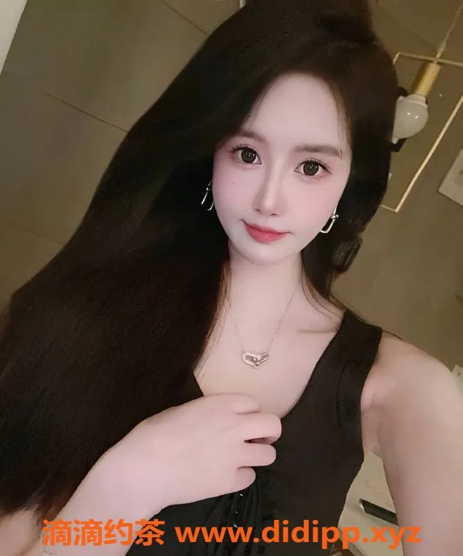 杭州楼凤-滨江雅雅 22岁高颜值嫩妹 170cm 49kg