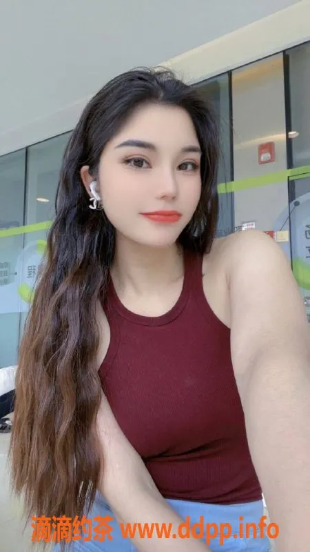 上海楼凤-杨浦白茶，165cm C罩杯，800元起！