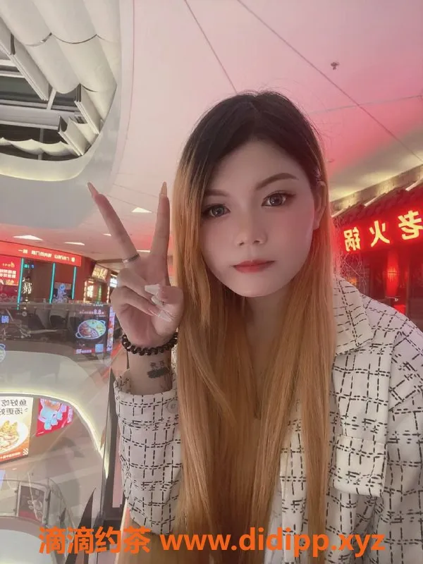 广州楼凤-白云金沙洲琪琪，600元舌吻69P服务