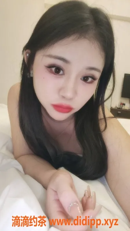 广州楼凤-海珠梦梦，400元私密服务，真实视频验证