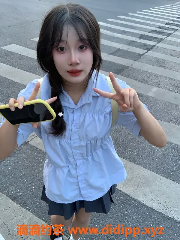 深圳楼凤-龙岗欣欣，课费999p，服务优质