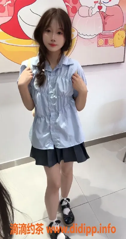 深圳楼凤-龙岗欣欣，课费999p，服务优质