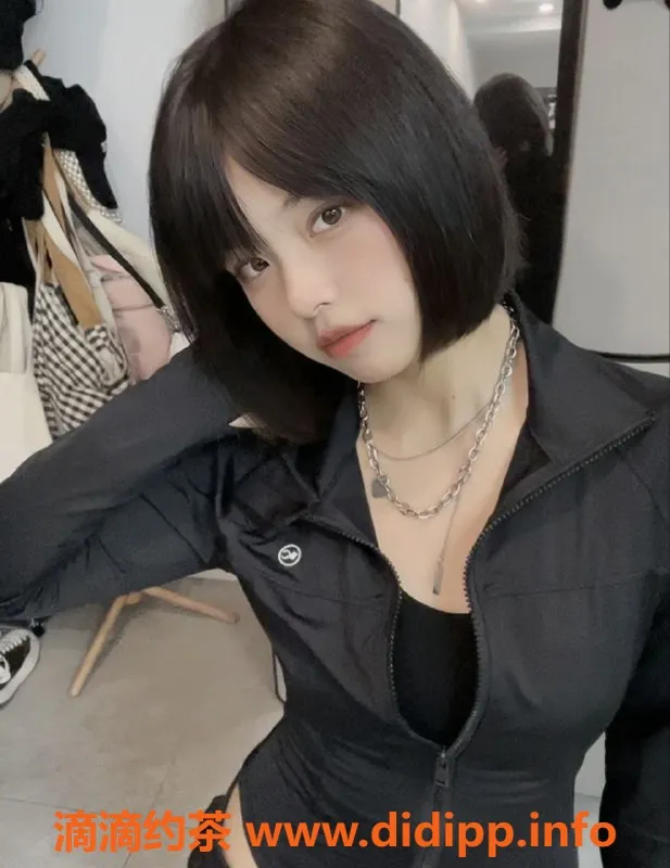 深圳楼凤-深圳小菲菲，23岁169高，700起超值服务