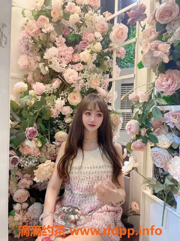 北京上门服务-雪梨：朝阳大长腿御姐，享受高端服务