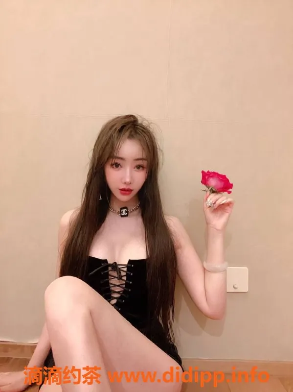 北京上门服务-雪梨：朝阳大长腿御姐，享受高端服务