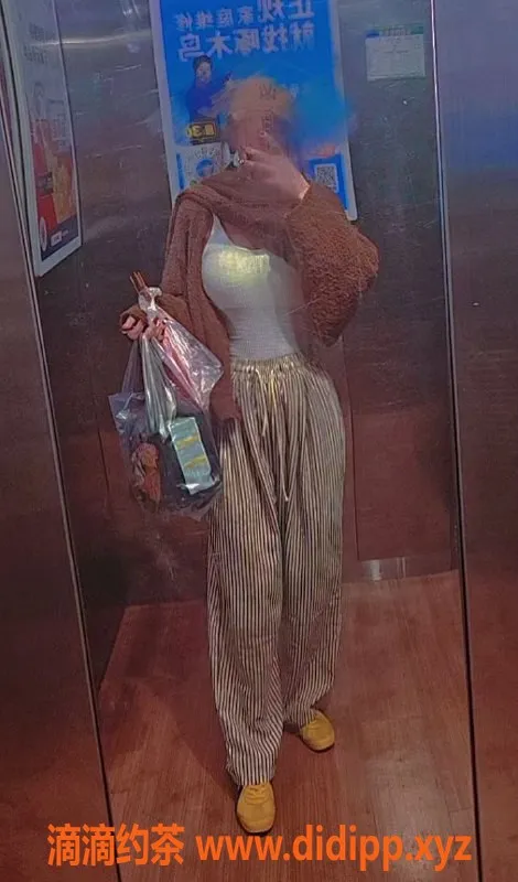 南京楼凤资源信息,建邺蓝彩儿，700元起服务，热情靠谱