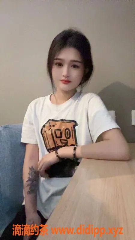 上海楼凤资源信息,傲娇美 - 嘉定万达附近，15张内优质服务