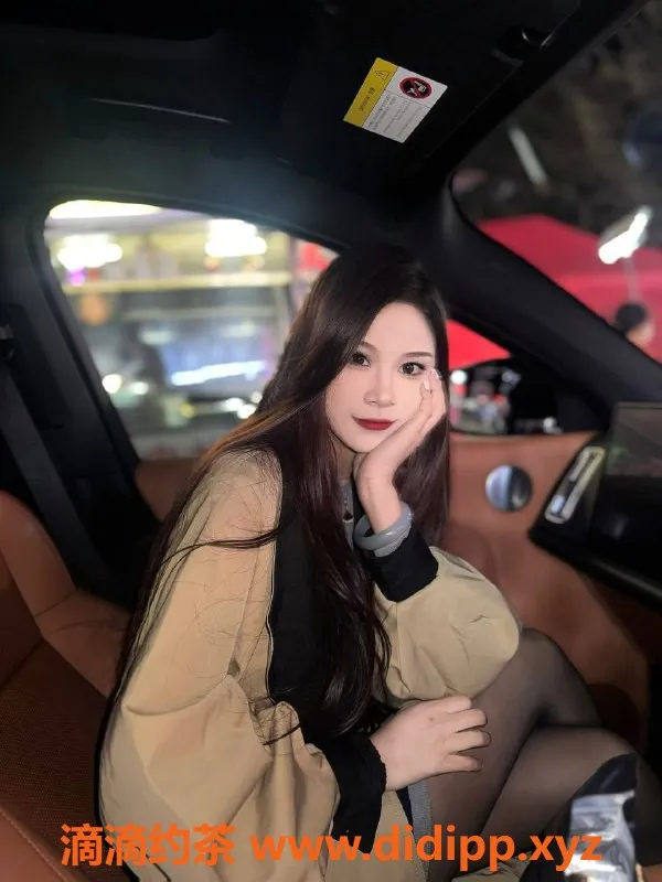 南京楼凤-江宁书琪，172高细腰，18岁女孩等你来体验