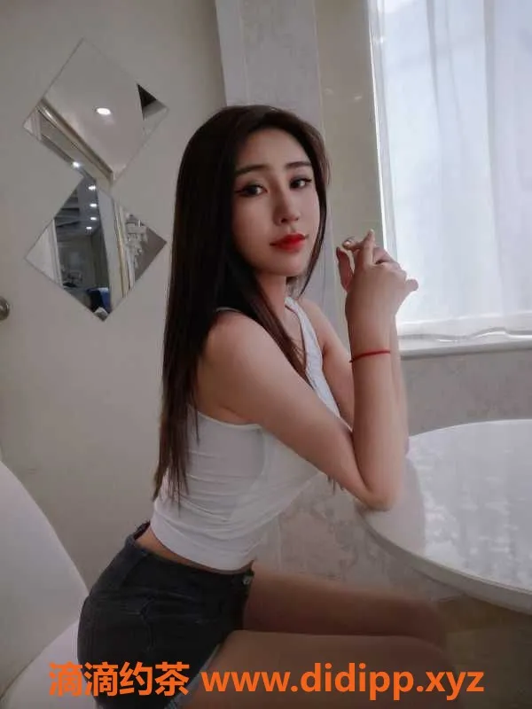 广州楼凤-广州天河舞蹈老师天天，23岁36D挺拔身材