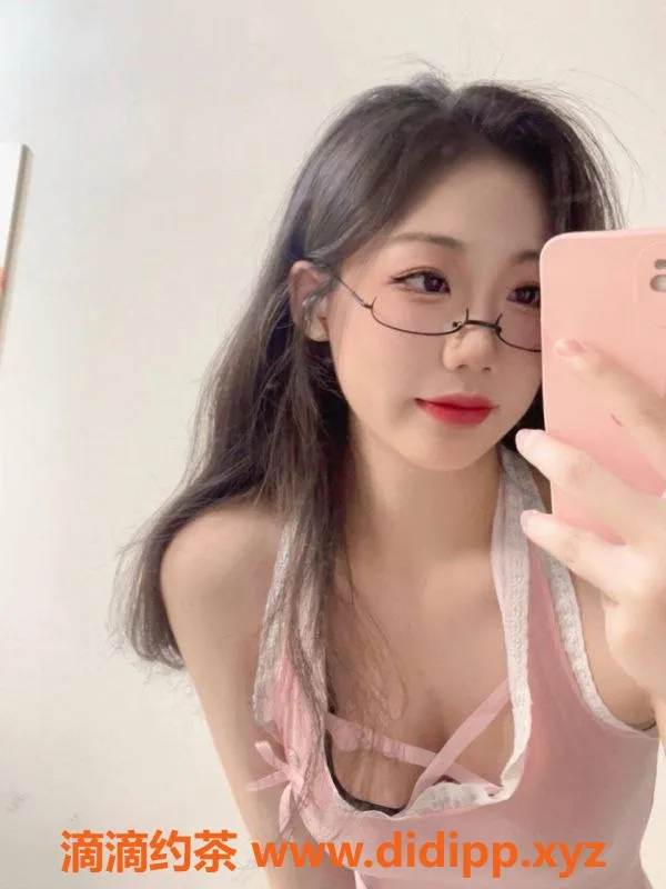 深圳楼凤-南山钰琪儿，23岁身高167，600元一次