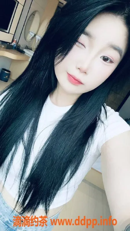 深圳楼凤资源信息,深圳福田苏小曼，22岁大胸美丽佳人