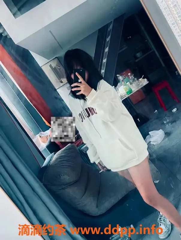 成都楼凤-成华区清纯妹子，155cm身材丰满，服务优质推荐