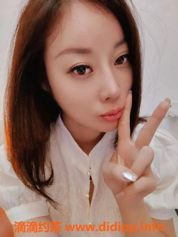 深圳楼凤资源信息,南山橙子 | 170cm B+身材| 800元起